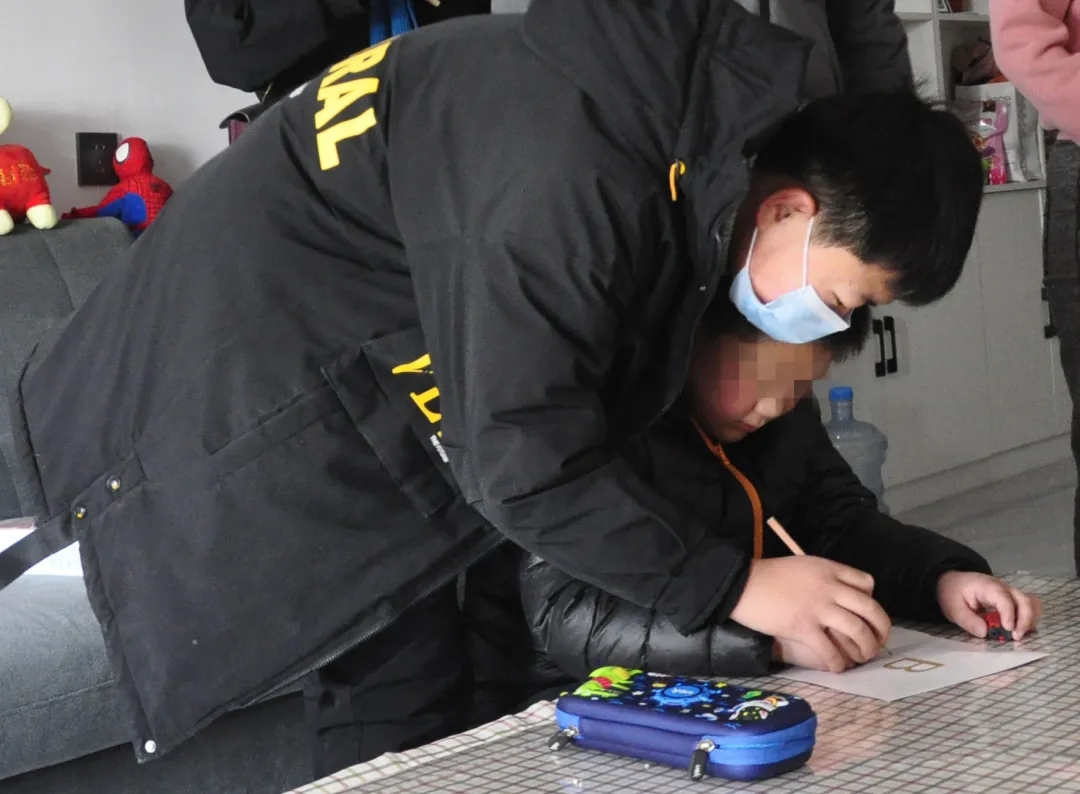 让爱与温暖照亮前路——“大爱星空体育网页版,星空体育（中国）官方网站登录界面 学子同行”第七站